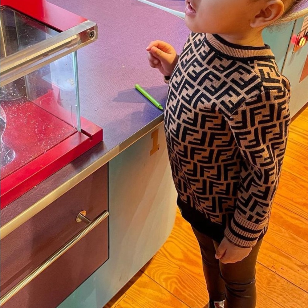 Sweater - Picture 2 of 2